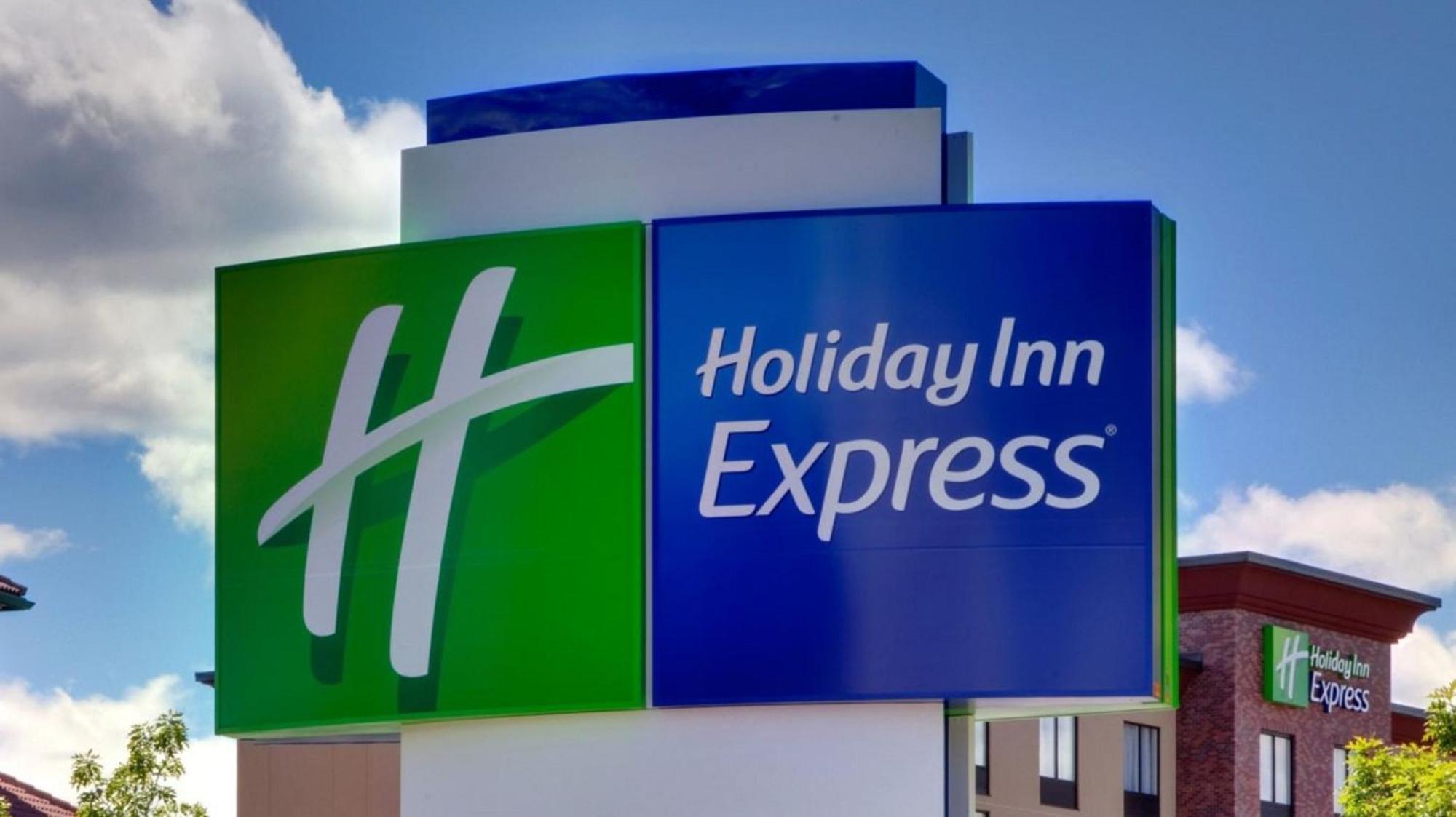 Holiday Inn Express & Suites Sulphur Springs By Ihg Bagian luar foto
